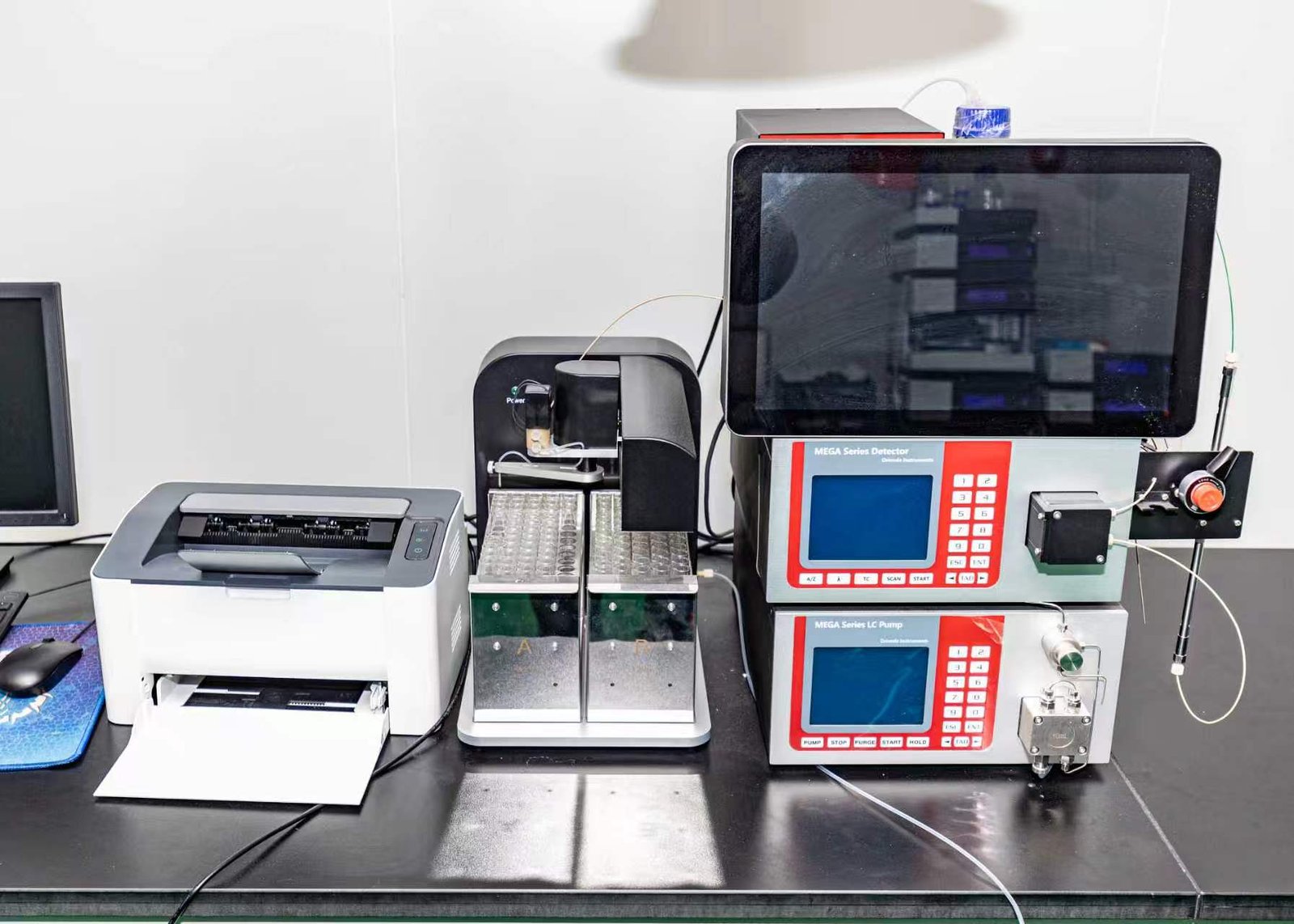 Laboratory analytical equipment supporting supplement formulation development
